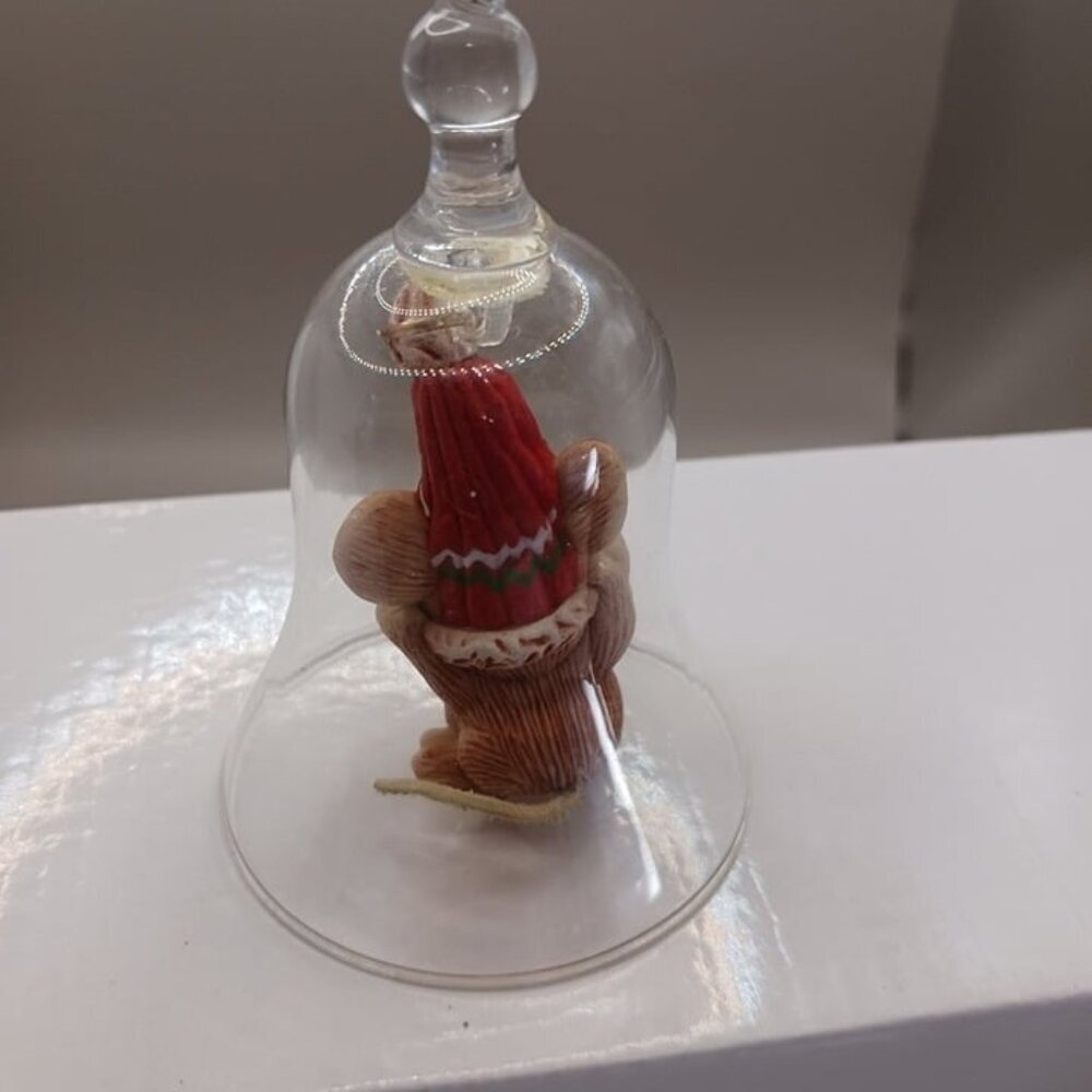 Hallmark vtg mouse in bell christmas ornament 1983 - Picture 4 of 7
